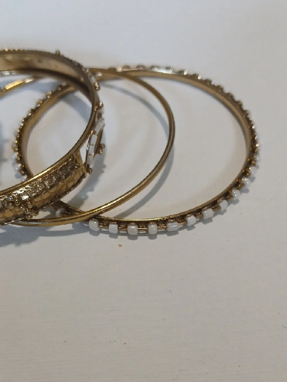 Boho Festival Gold-Tone Women's Bangle Bracelet Set with Coral & White Accents